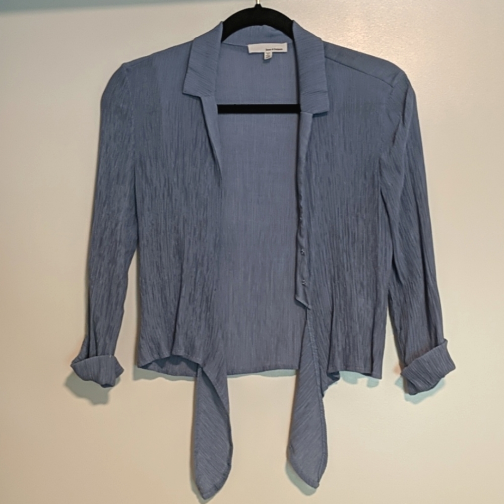 Blue tie-front blouse / button-down XS